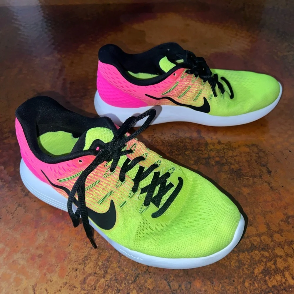 Womens Nike Lunarglide 8 SIZE 9 OC Unlimited Olympic Collection Pink/Yellow